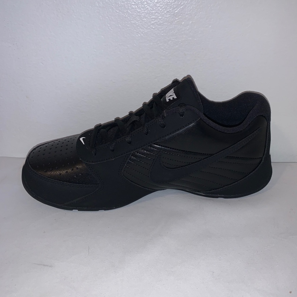 Nike Air Baseline Low
